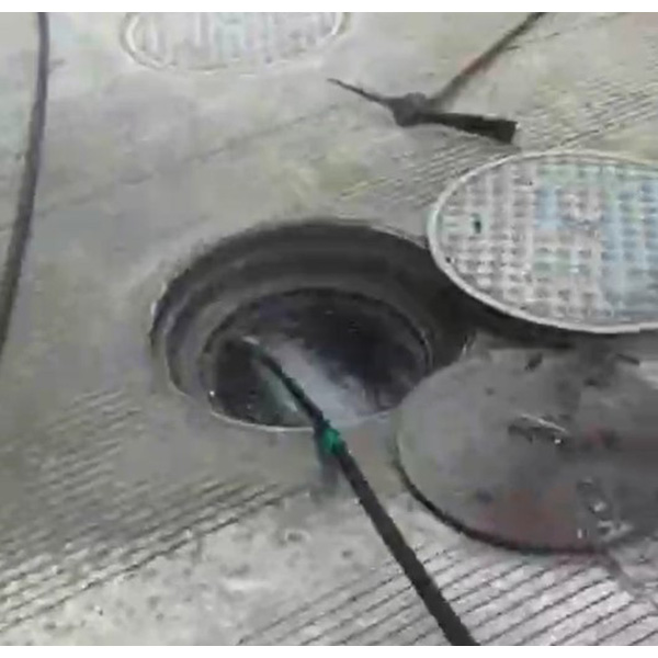 管道疏通清洗效果圖